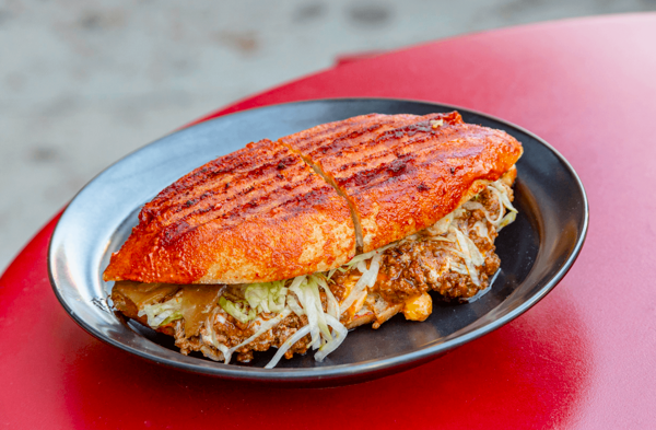 Pambazo con Chorizo