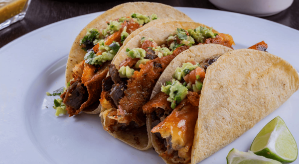 Tacos Campechanos de Bistec y Longaniza